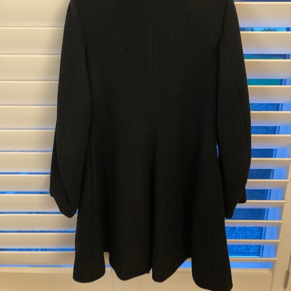 The Row - Coat - Picture 5 of 11